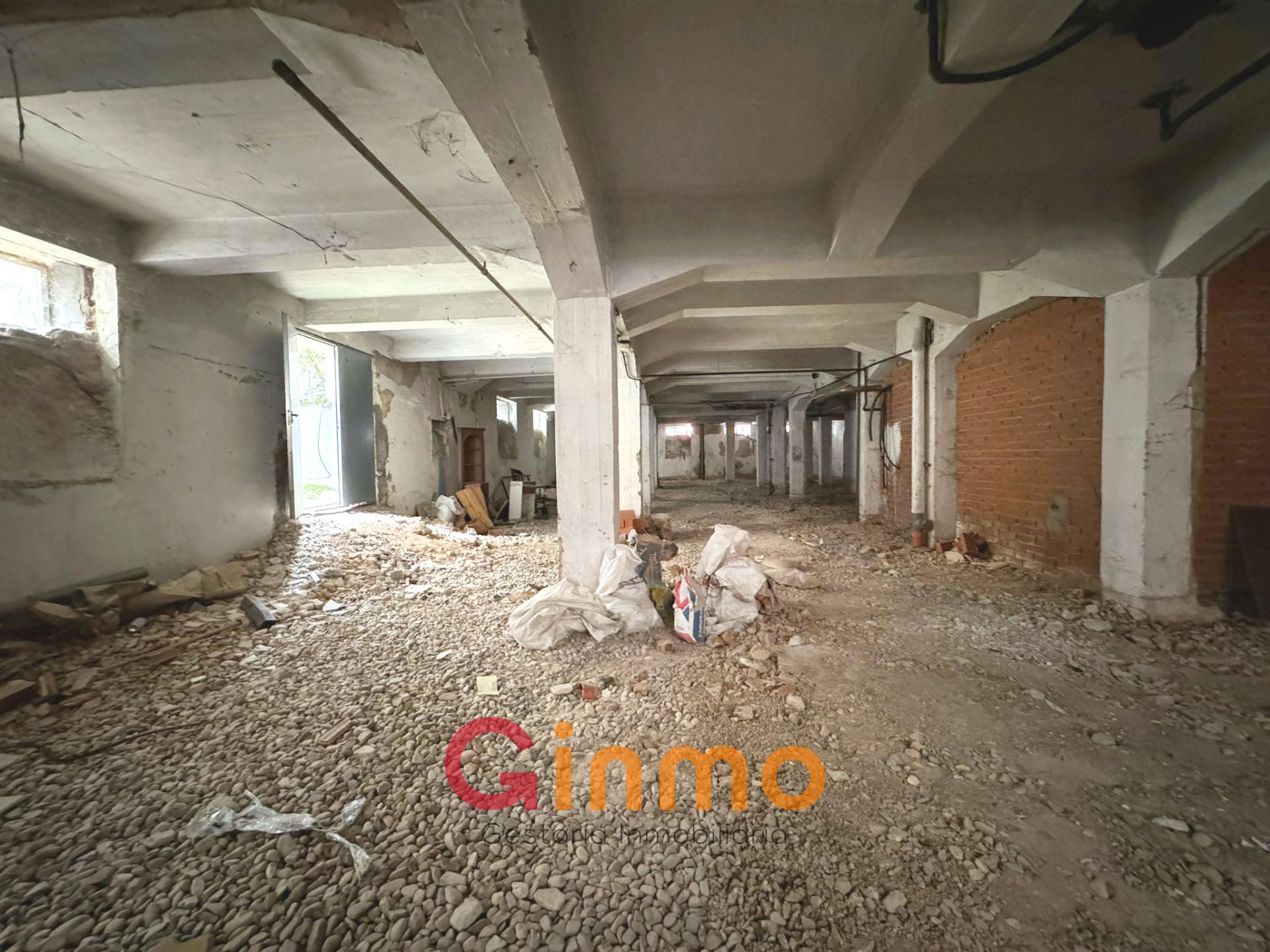 Local en venda en  Madrid Capital