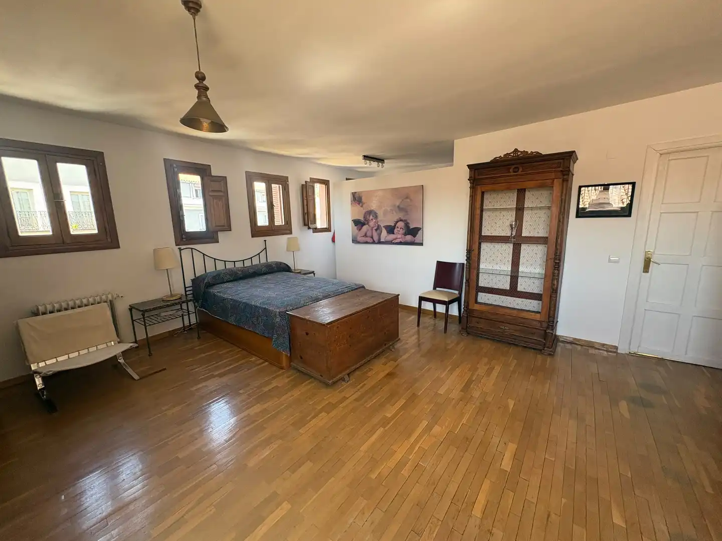 Flat for rent in Calle Don Pedro, Palacio