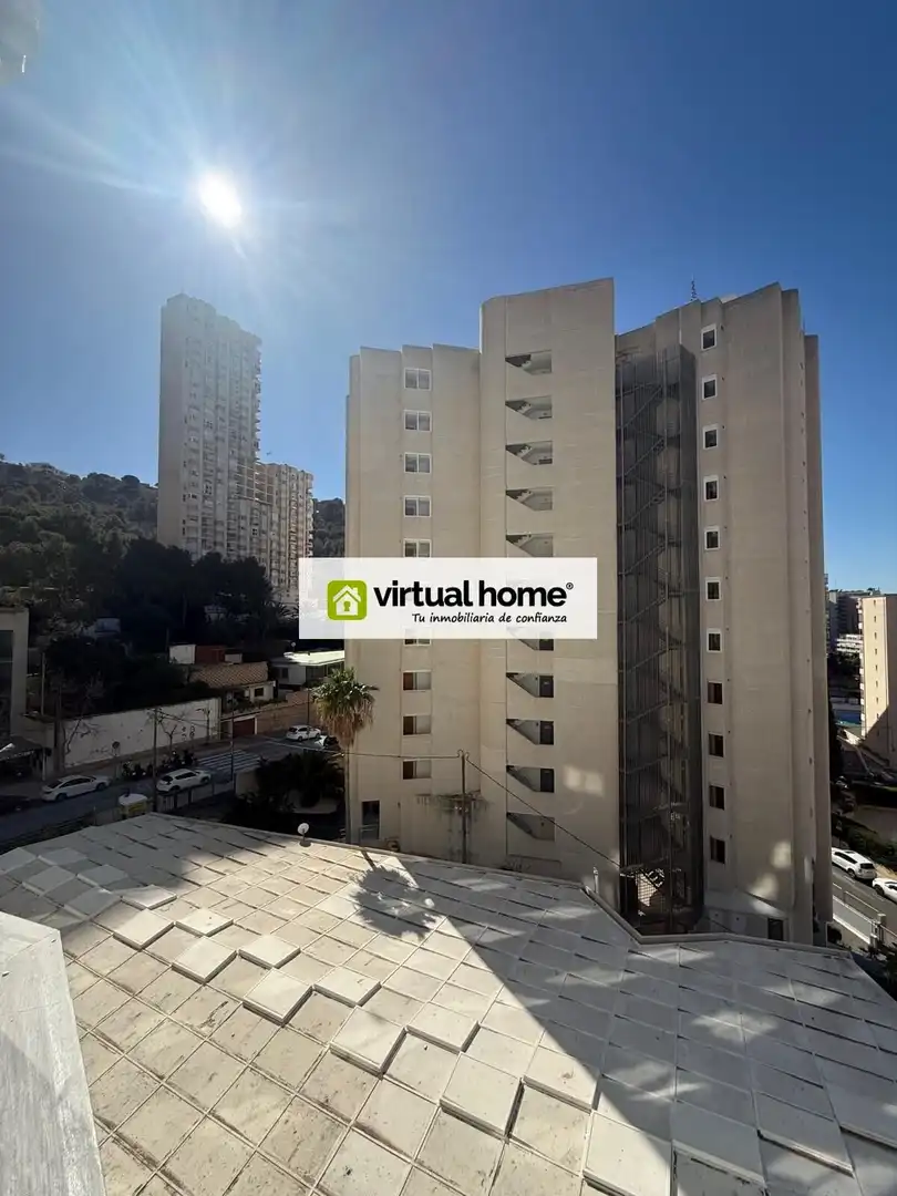 Vista exterior de Pis de lloguer en Benidorm amb Aire condicionat, Calefacció i Moblat