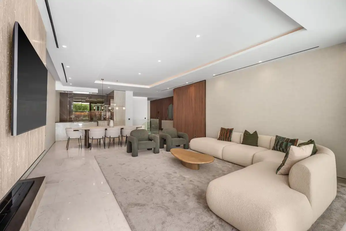 Sala d'estar de Apartament de lloguer en Marbella amb Aire condicionat, Calefacció i Terrassa