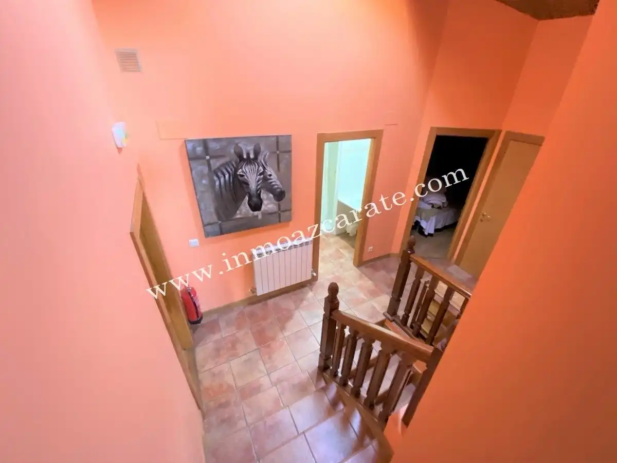 Edificio en venta en Valle de Yerri / Deierri