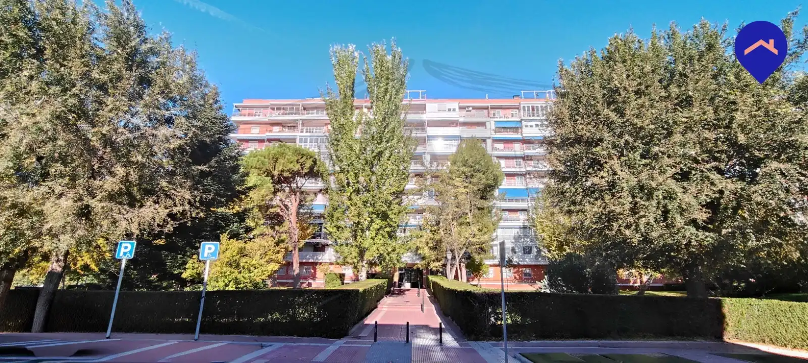 Vista exterior de Ático en venta en Torrejón de Ardoz con Calefacción, Parquet y Terraza