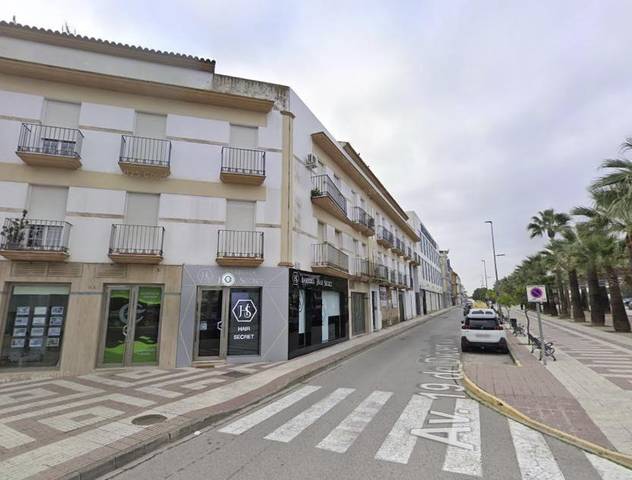 Piso en Venta en Avenida 19 DE DICIEMBRE en El Cuervo de Sevilla