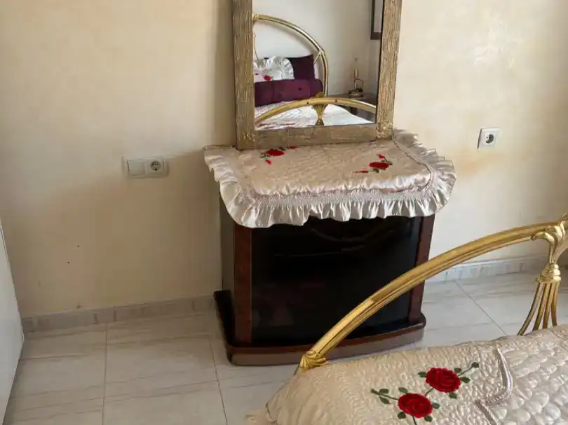 Habitació a Carrer Roger de Flor, 7, La Franquesa - Oasis Park