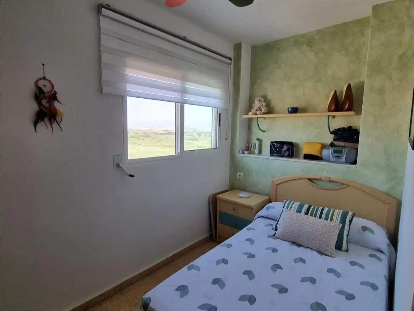 Dormitori de Apartament de lloguer en El Puig de Santa Maria amb Aire condicionat, Jardí privat i Terrassa