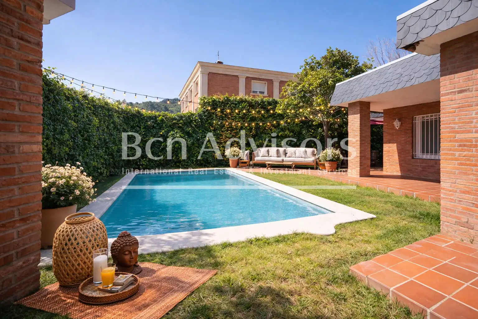 Piscina de Casa o chalet de alquiler en Barcelona con Aire acondicionado, Calefacción y Jardín privado