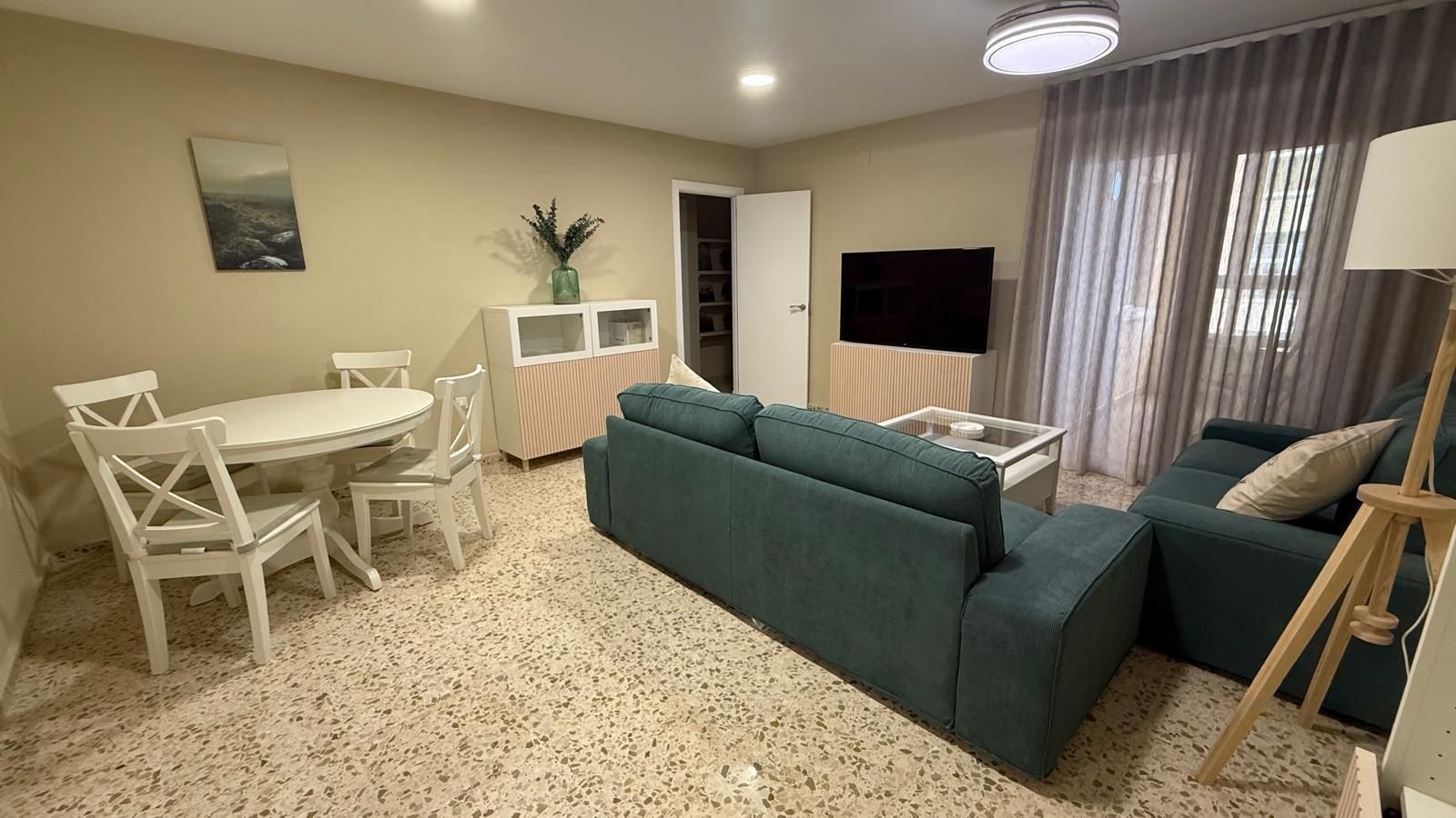 Living room of Flat to rent in  Cádiz Capital  with Terrace