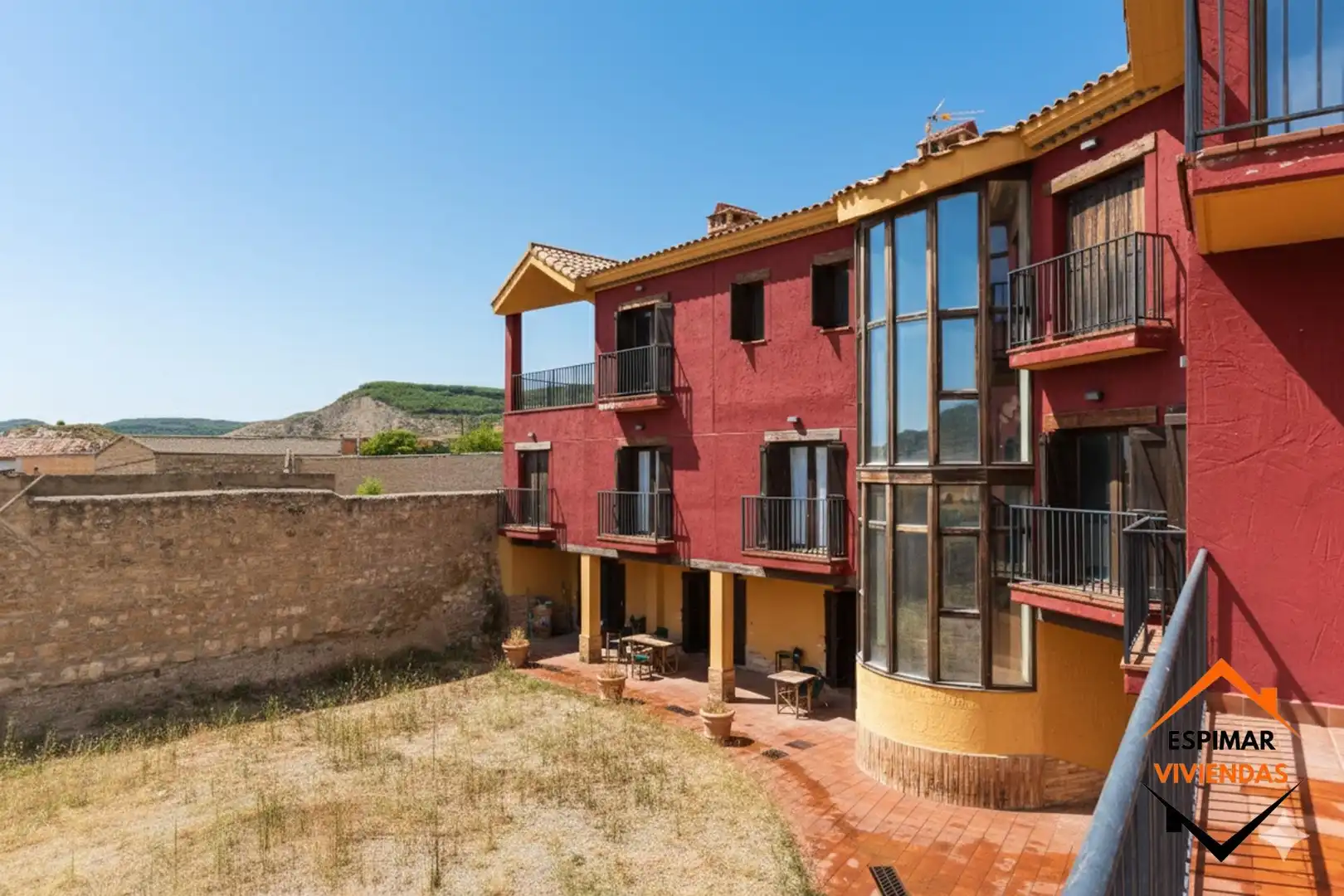 Vista exterior de Edificio en venta en Castejón de Valdejasa