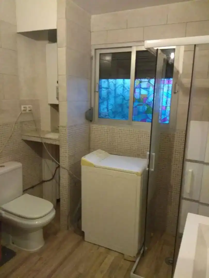 Bany de Casa adosada en venda en  Granada Capital amb Aire condicionat, Piscina i Balcó