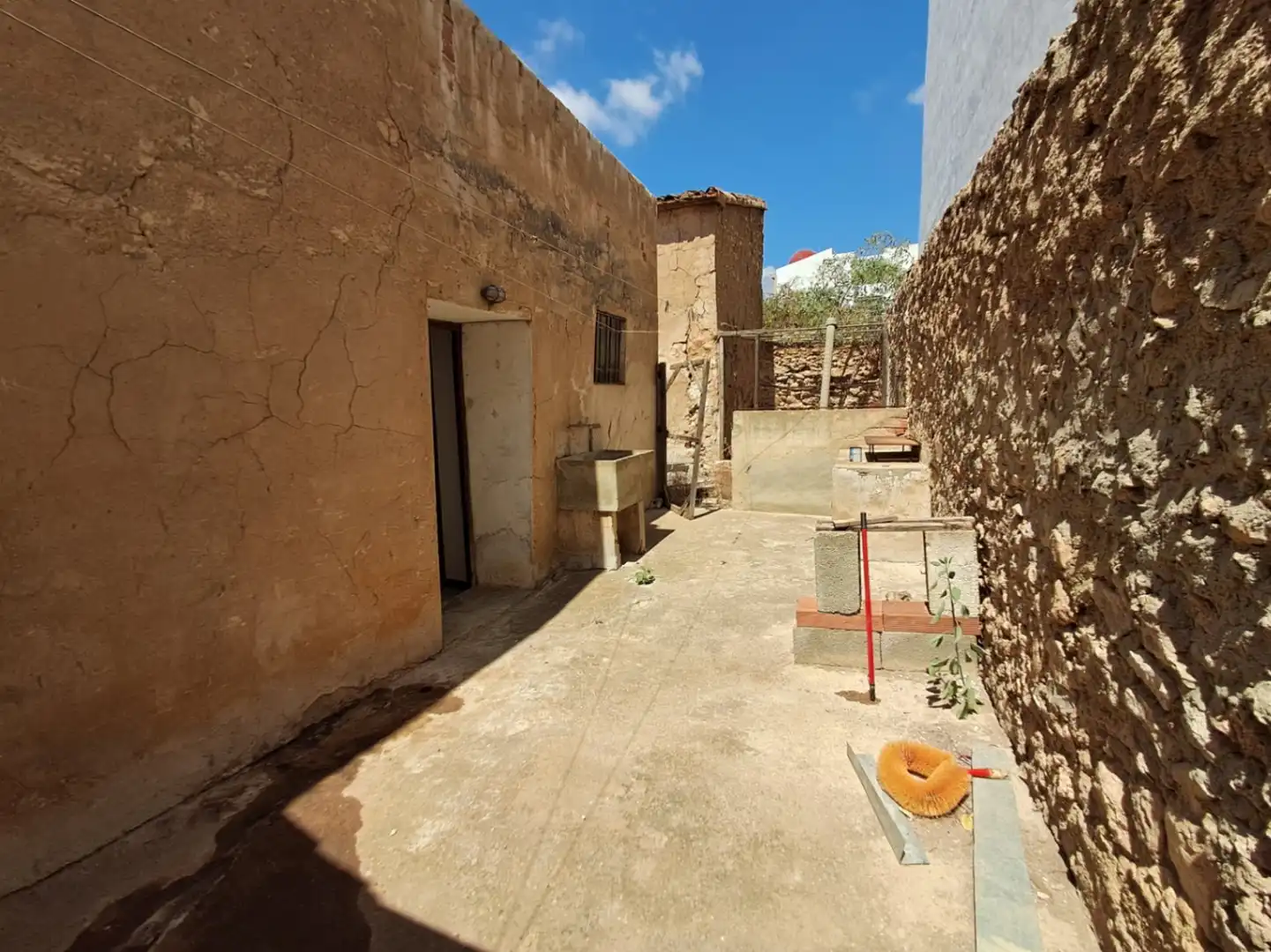 Casa rústica amb jardí en venda a Pueblo - Urbanizaciones, imagen 16