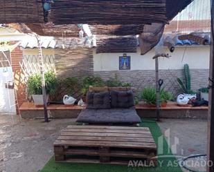 Terrassa de Casa o xalet en venda en Cartagena amb Jardí privat