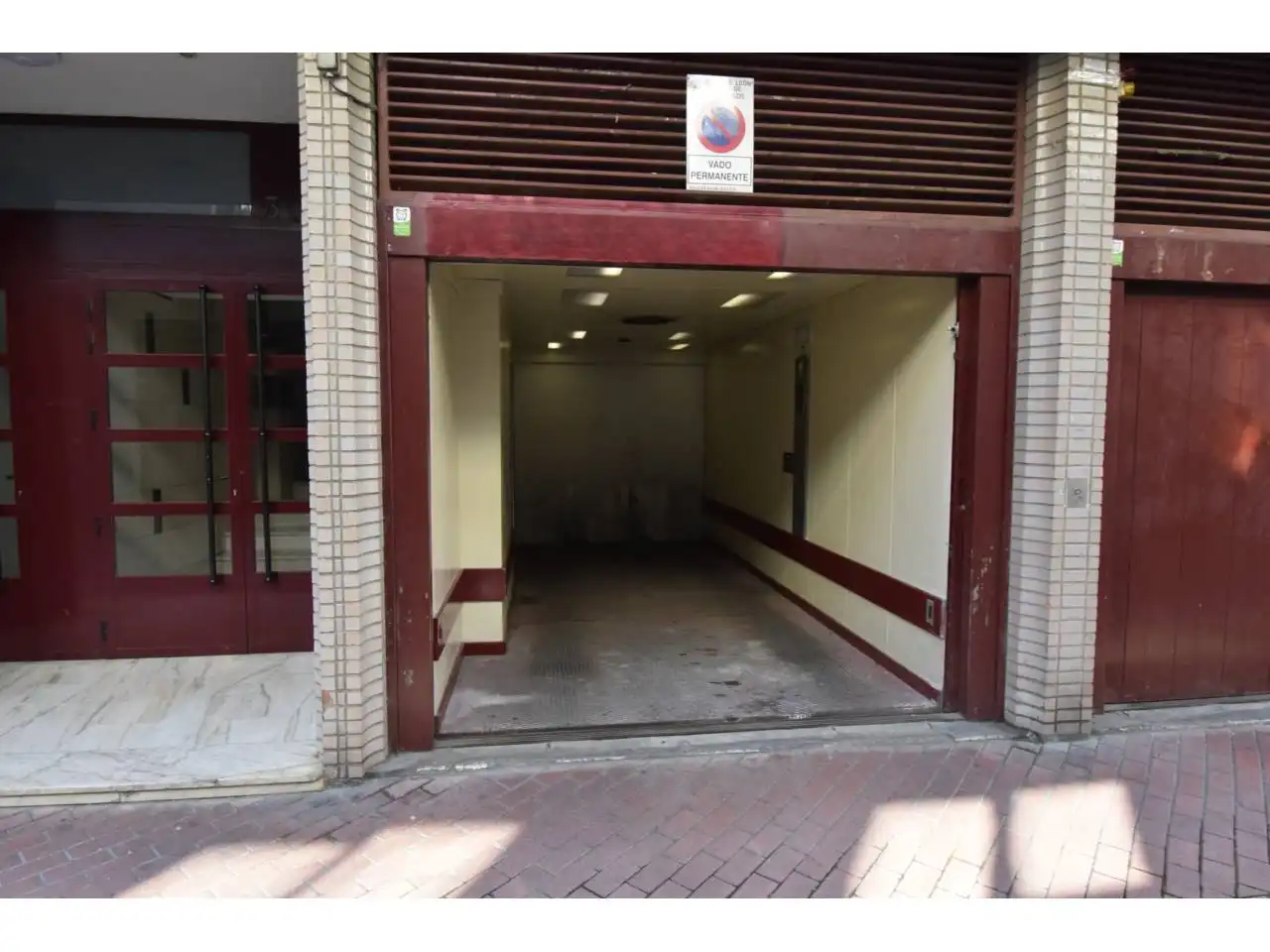 Garage zum Verkauf in León Capital 