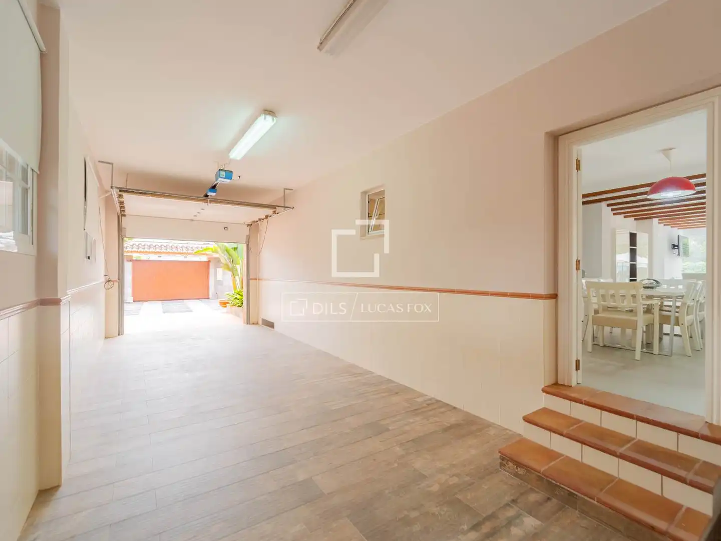 Aparcament de Casa o xalet de lloguer en Bétera amb Aire condicionat, Jardí privat i Moblat
