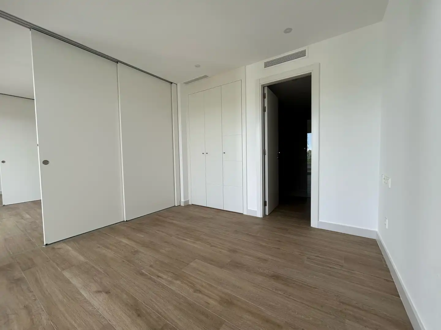 Bedroom of Flat for sale in Casares  with Air Conditioner, Heating and Parquet flooring