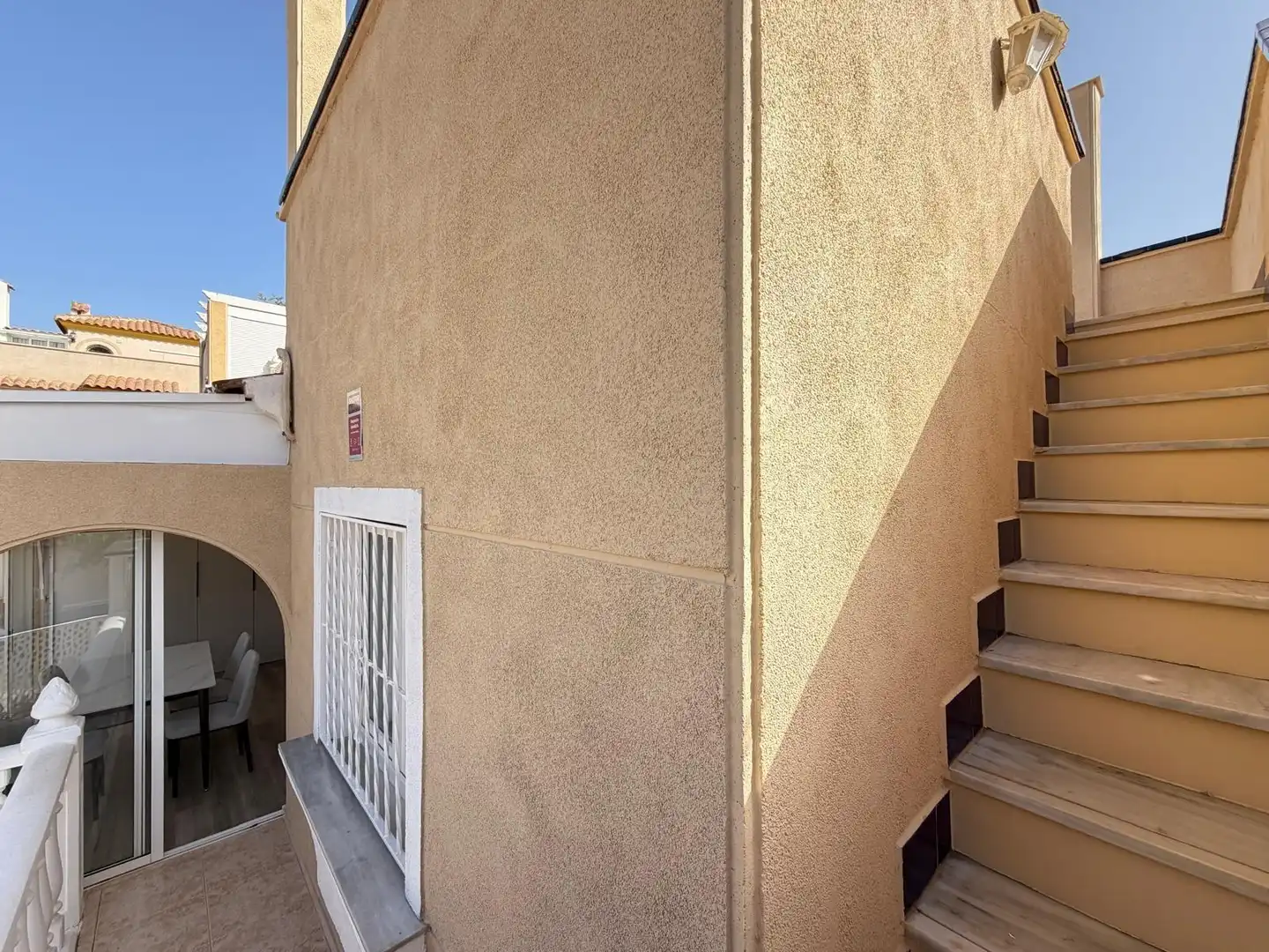 Casa aparellada amb piscina en venda a Playa de los Locos, imagen 43