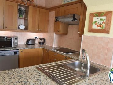 Appartement compact avec balcon à vendre à Carrer Cap Ponent