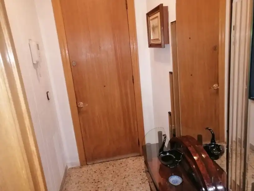 Piso en venta en Barcelona con Calefacción, Amueblado y Balcón