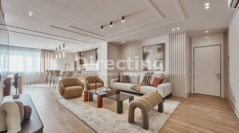 ELEGANTE APARTAMENTO DE 3 DORMITORIOS EN LA EXCLUSIVA ZONA DE SALAMANCA CON GARAJE, imatge 2