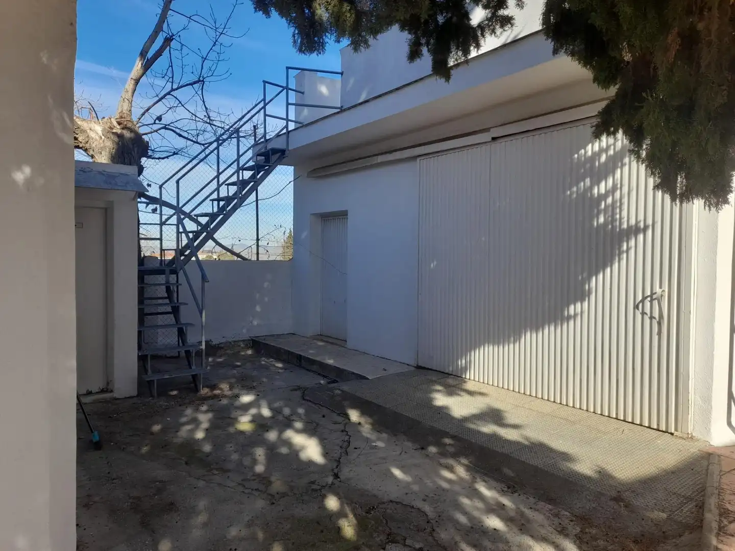 Vista exterior de Local en venta en Alhendín con Aire acondicionado y Terraza