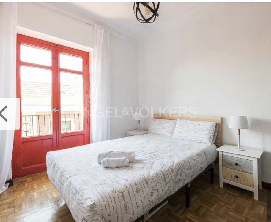 Dormitori de Apartament en venda en  Madrid Capital amb Aire condicionat, Calefacció i Parquet