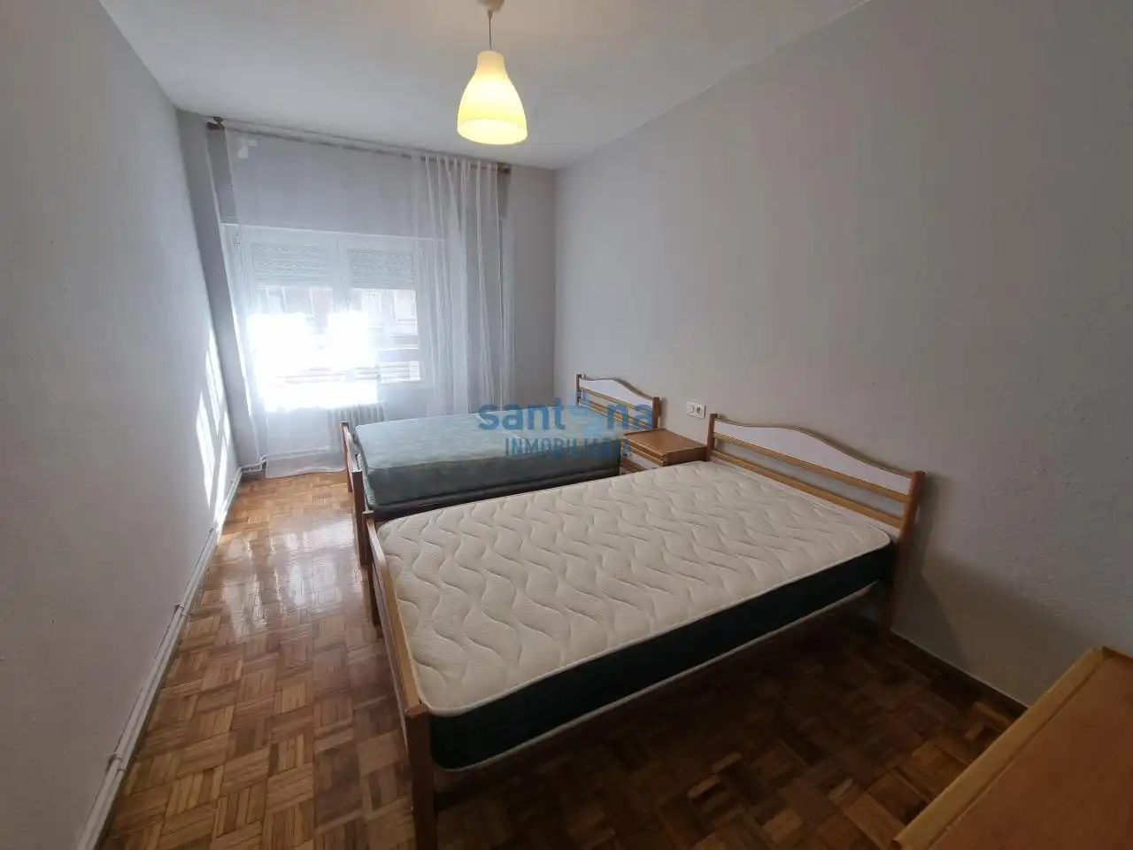 Bedroom of Flat for sale in León Capital   with Heating, Parquet flooring and Terrace