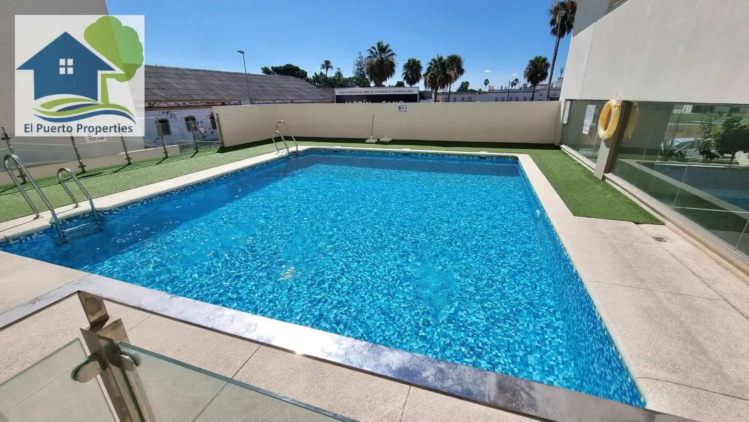 Piscina de Piso de alquiler en El Puerto de Santa María con Aire acondicionado, Calefacción y Amueblado