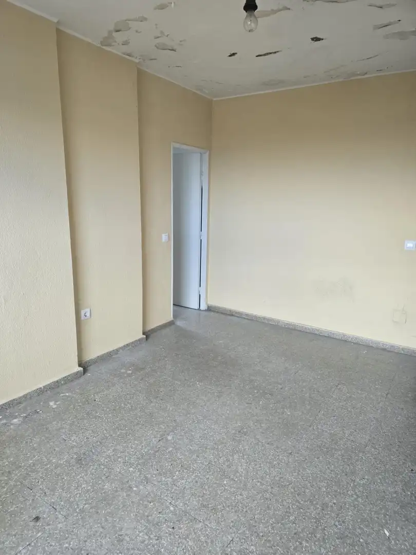 Schlafzimmer von Dachboden zum Verkauf in Algeciras