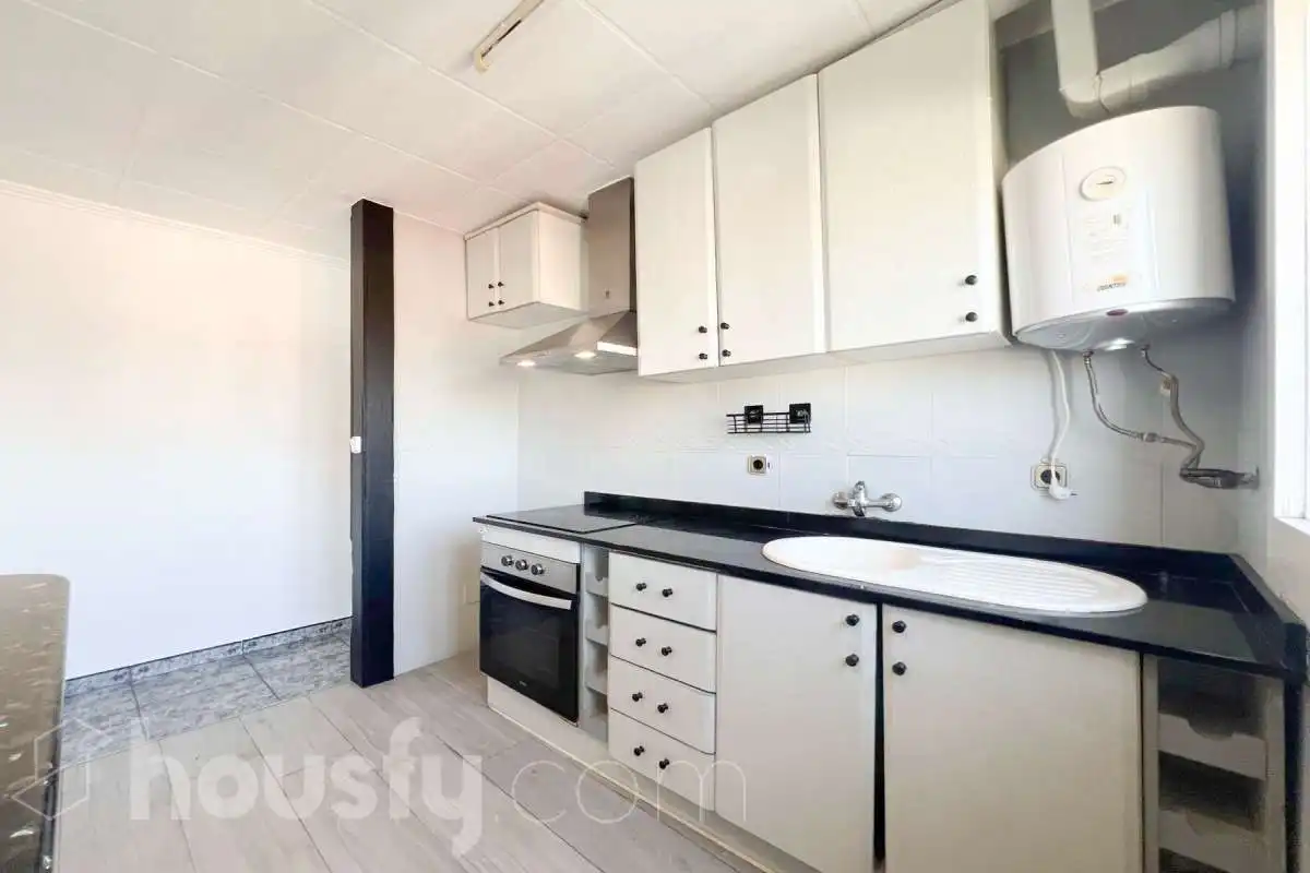 Flat for rent in Carrer del Dos de Maig, Parets del Vallès