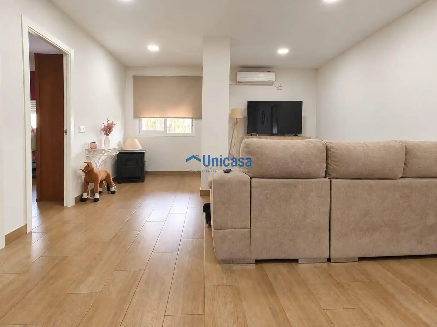 Casa aparellada amb jardí en venda a Puerto de la Torre - Atabal, imagen 3