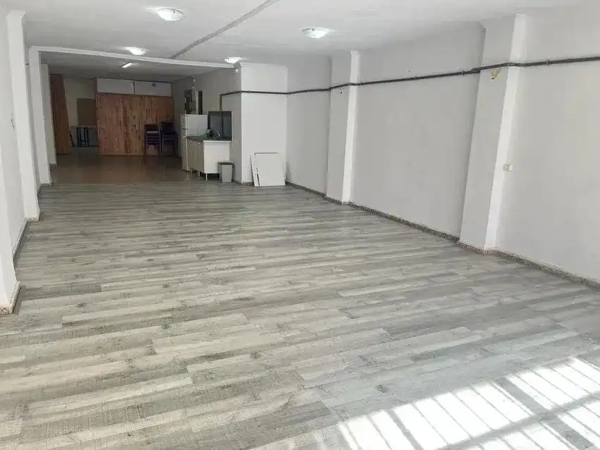 Büro zur Miete in Alicante / Alacant mit Klimaanlage und Heizung