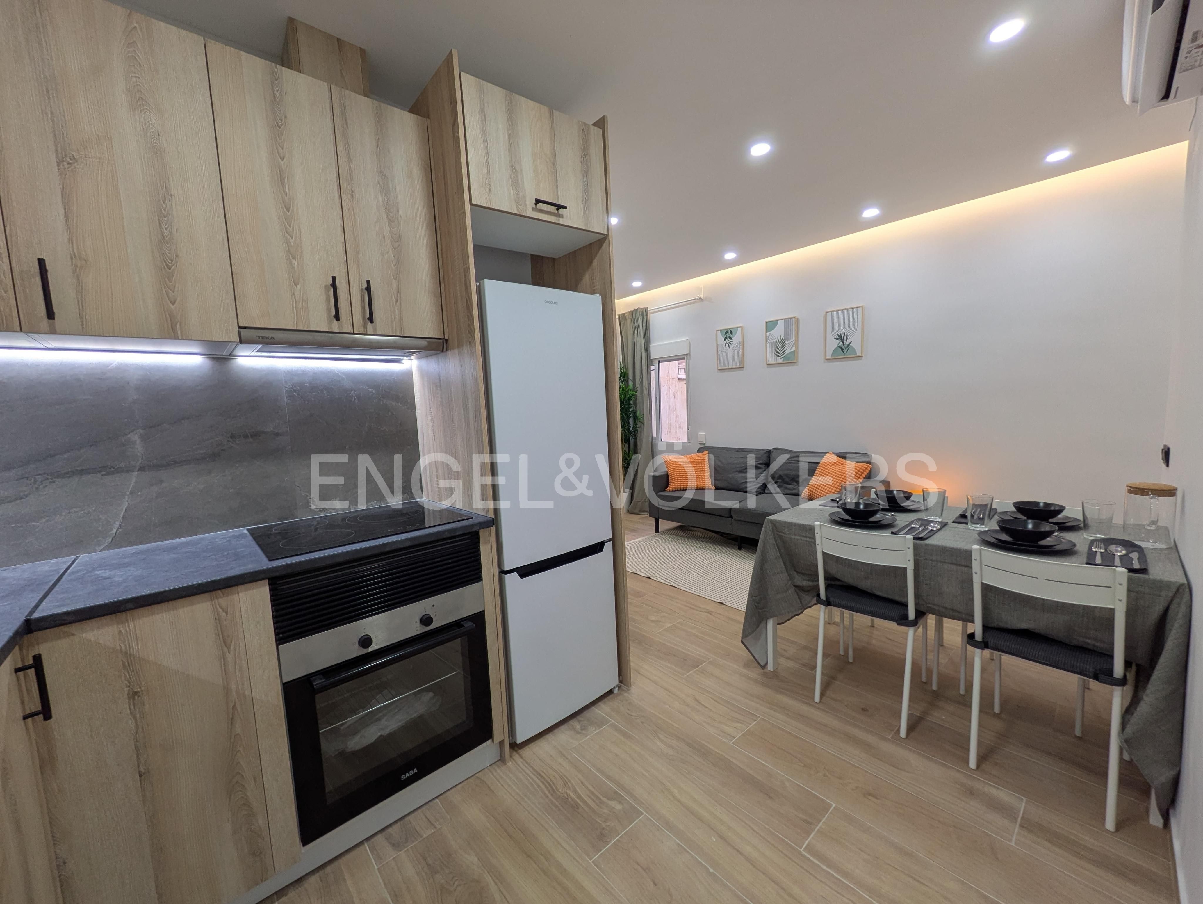 Kitchen of Apartment for sale in  Barcelona Capital  with Air Conditioner and Heating