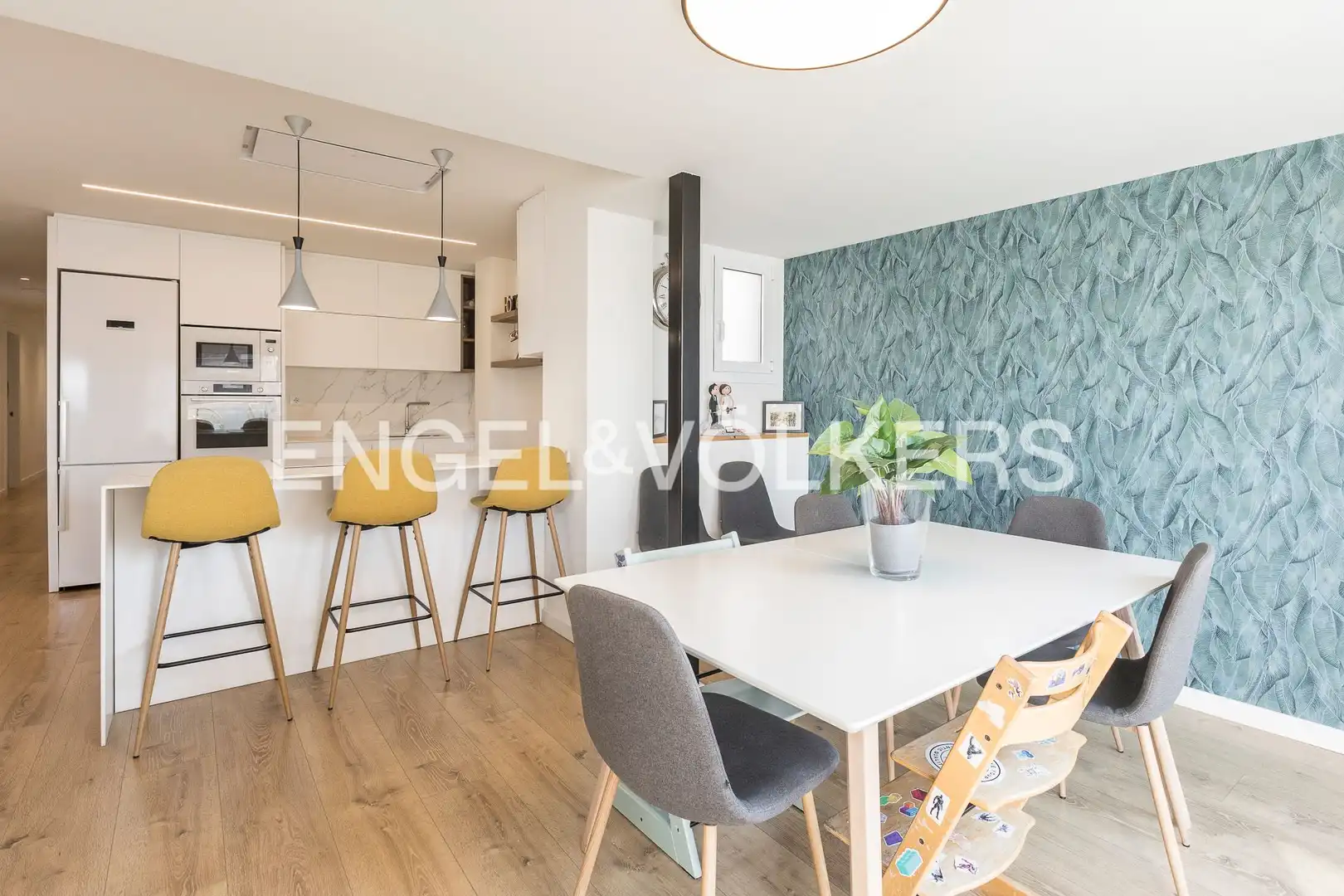 Dining room of Attic for sale in Barcelona  with Heating