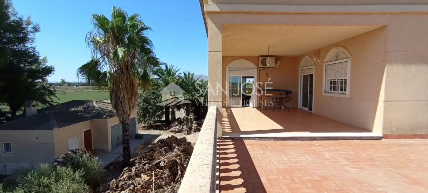 Terraza de Casa o chalet en venta en Crevillent con Aire acondicionado, Calefacción y Jardín privado
