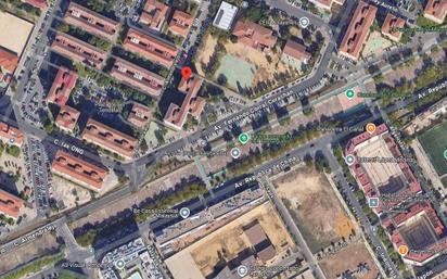 Vista exterior de Pis en venda en  Sevilla Capital