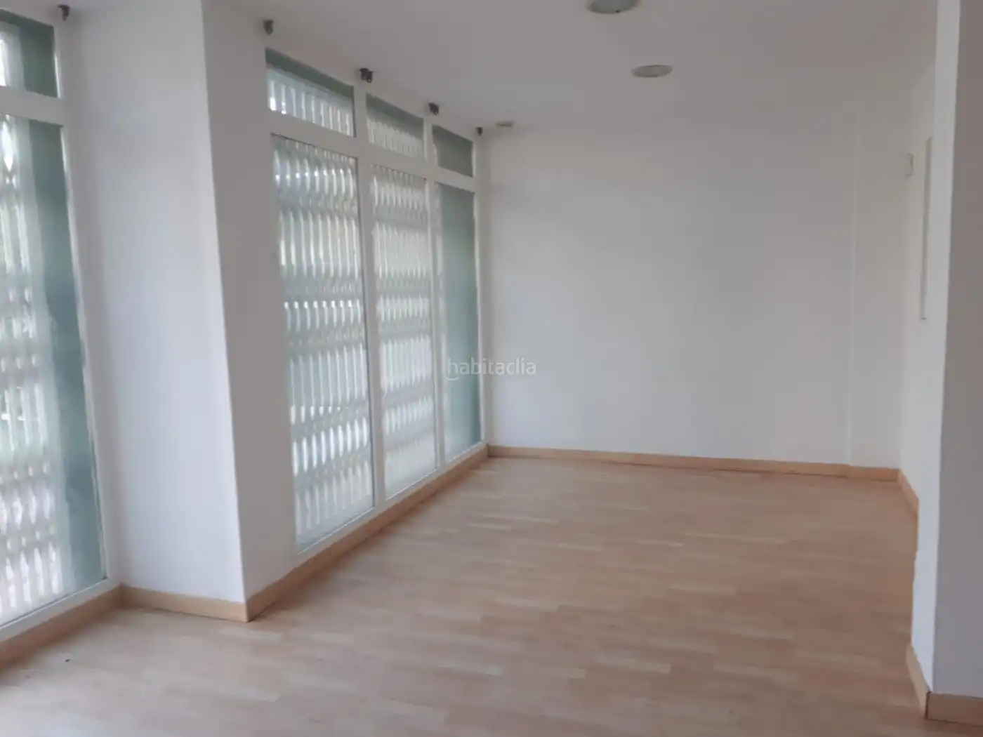 Bajo en venta en Carrer del Besòs 4, imagen 5