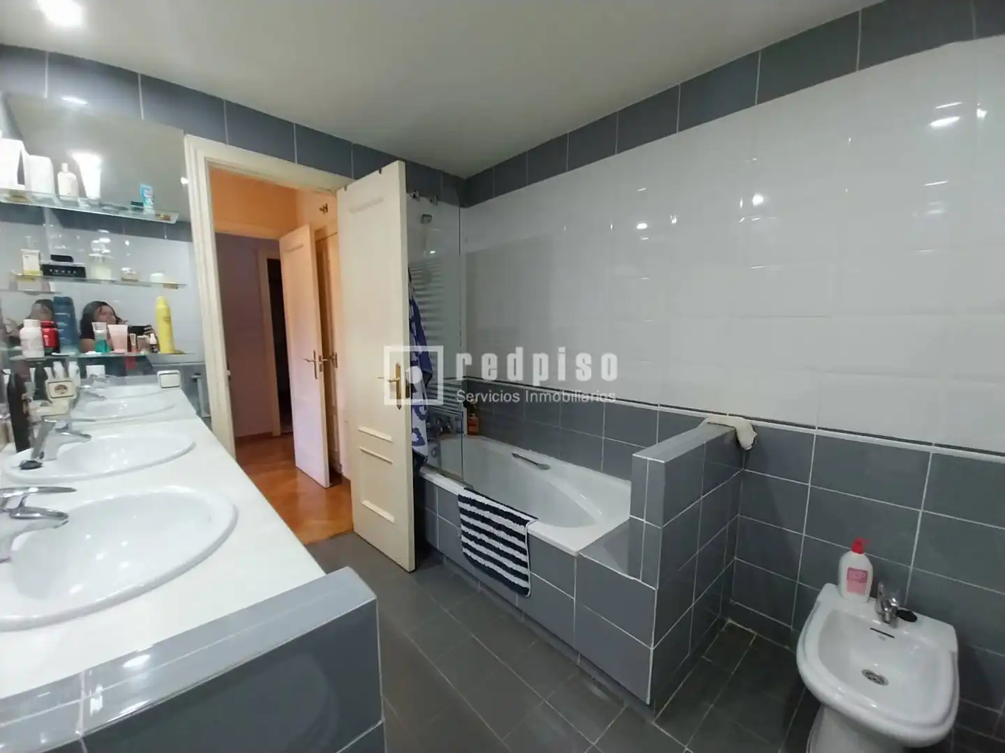 Villa con piscina in vendita a  Urbanizaciones, imagen 24
