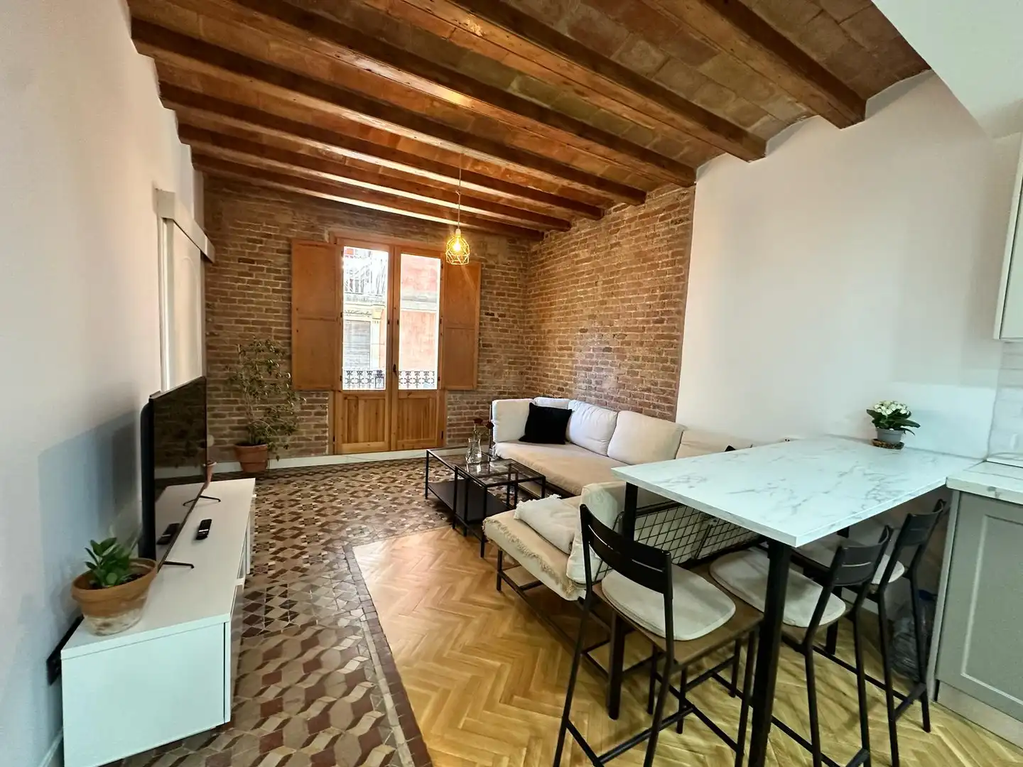 Piso en venta en Carrer de la Lluna, imagen 4