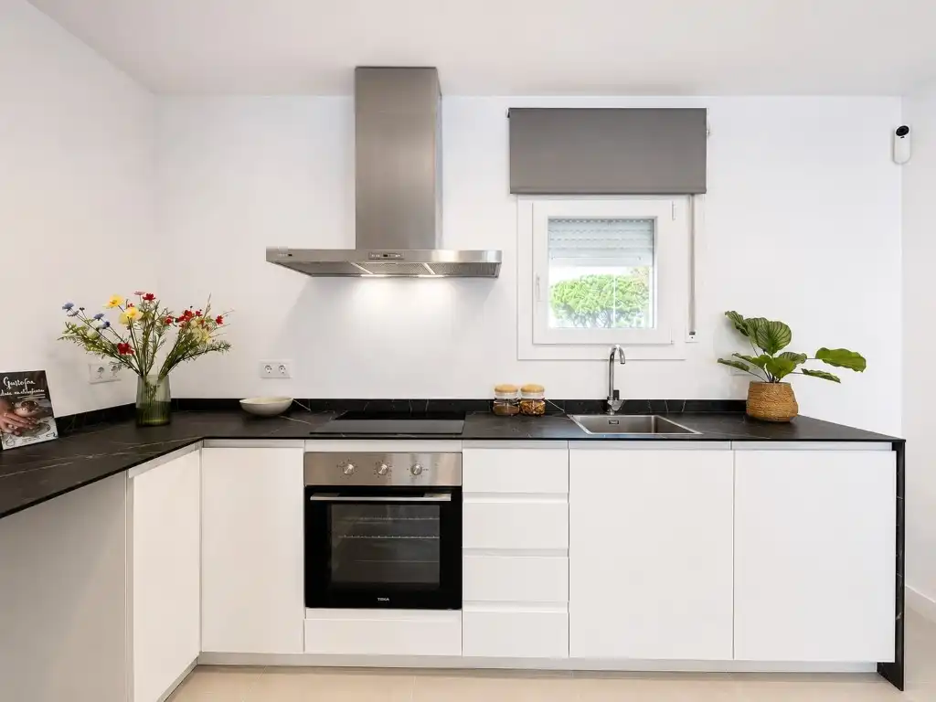 Kitchen of Apartments for sale in Empuriabrava