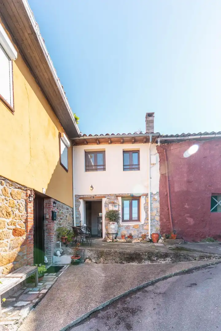 Vista exterior de Casa o chalet en venta en Piloña, Asturias
