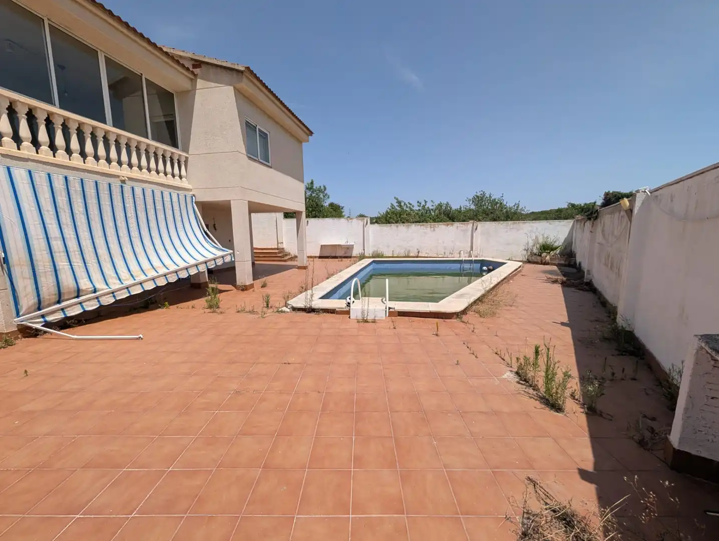 Chalet con piscina en venta en Carrer Menorca 30, imagen 3