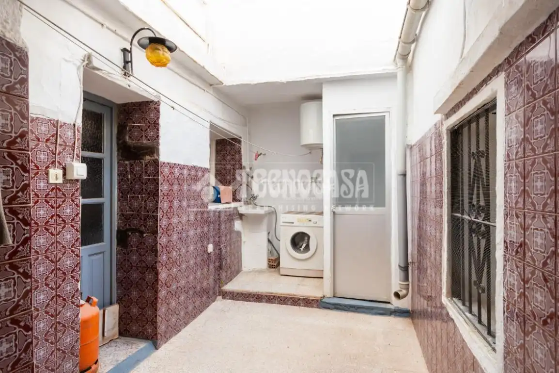 Küche von Einfamilien-Reihenhaus zum Verkauf in Vélez-Málaga mit Terrasse und Balkon