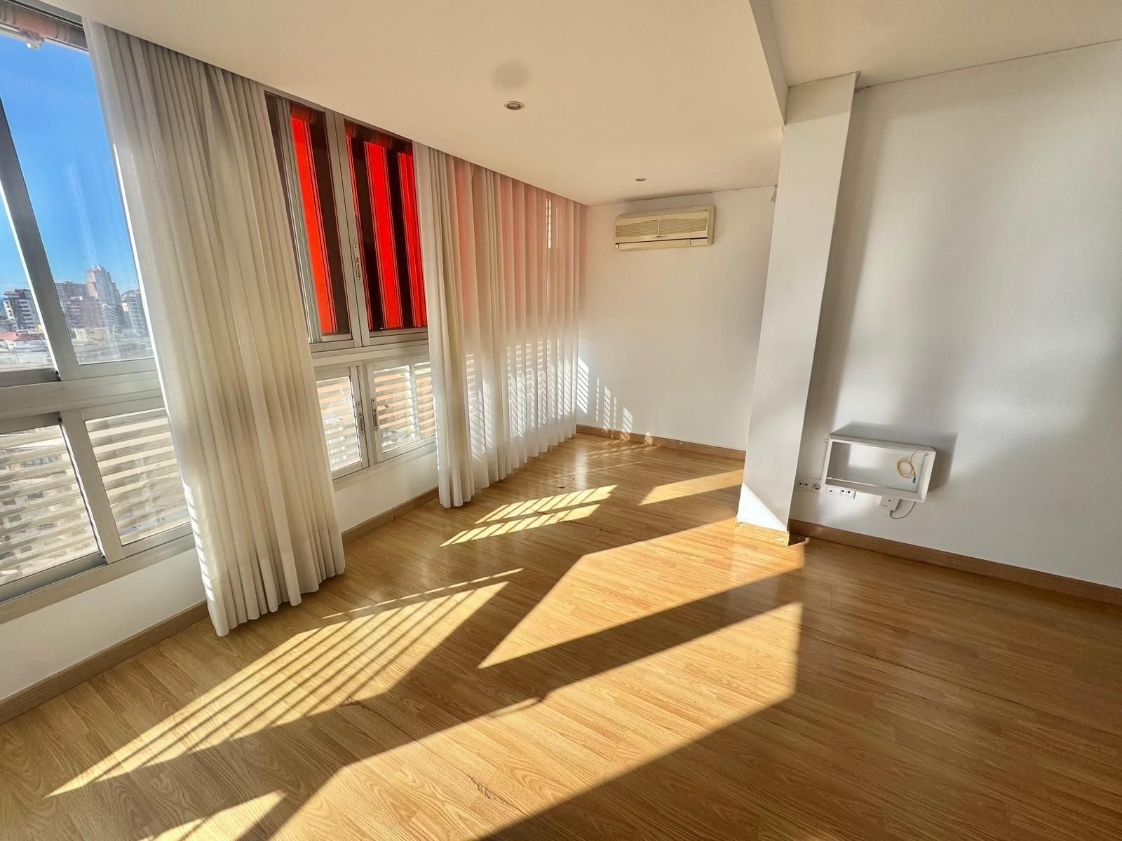 Living room of Flat for sale in Benidorm  with Air Conditioner