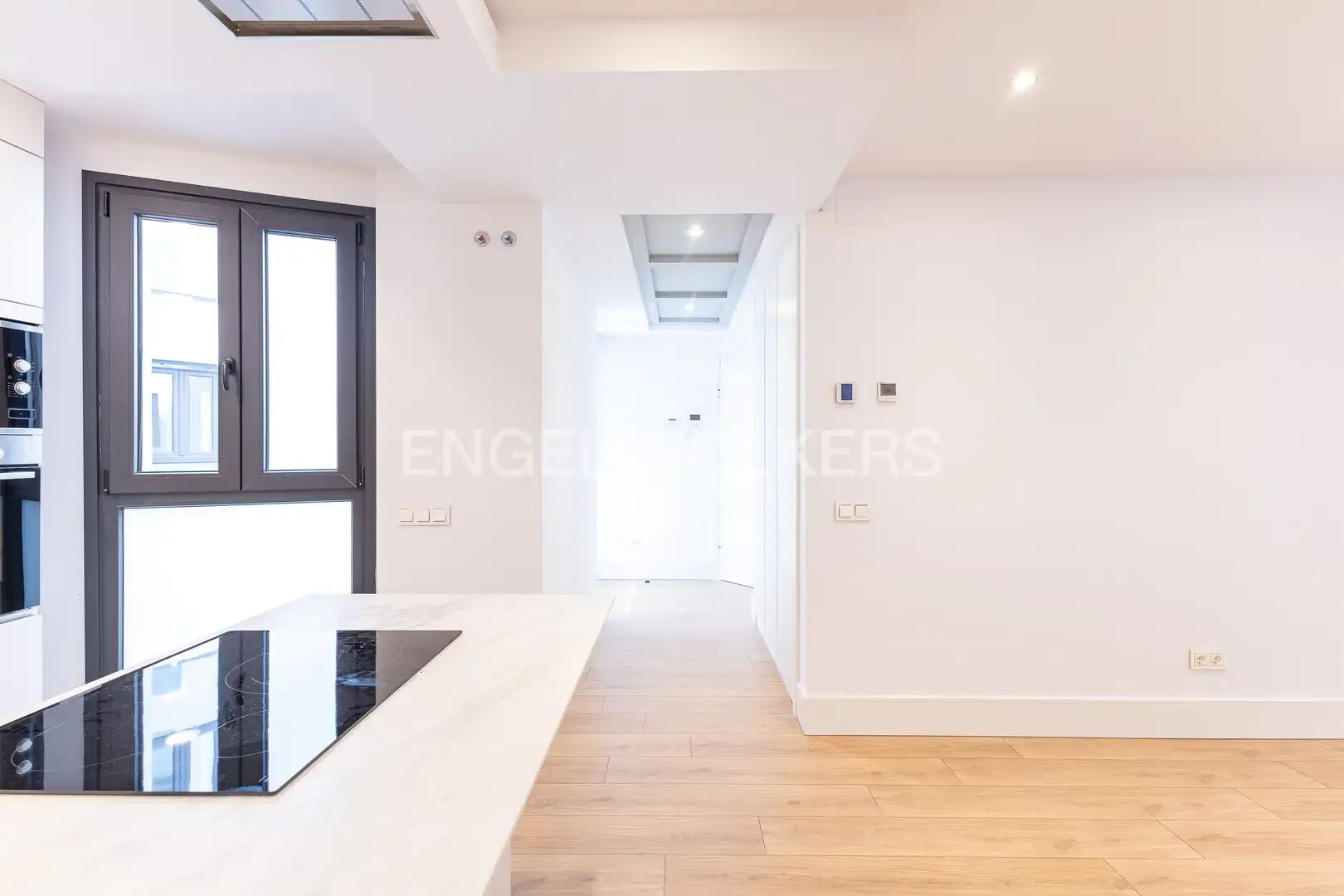 Flat for rent in Madrid  with Air Conditioner, Heating and Storage room