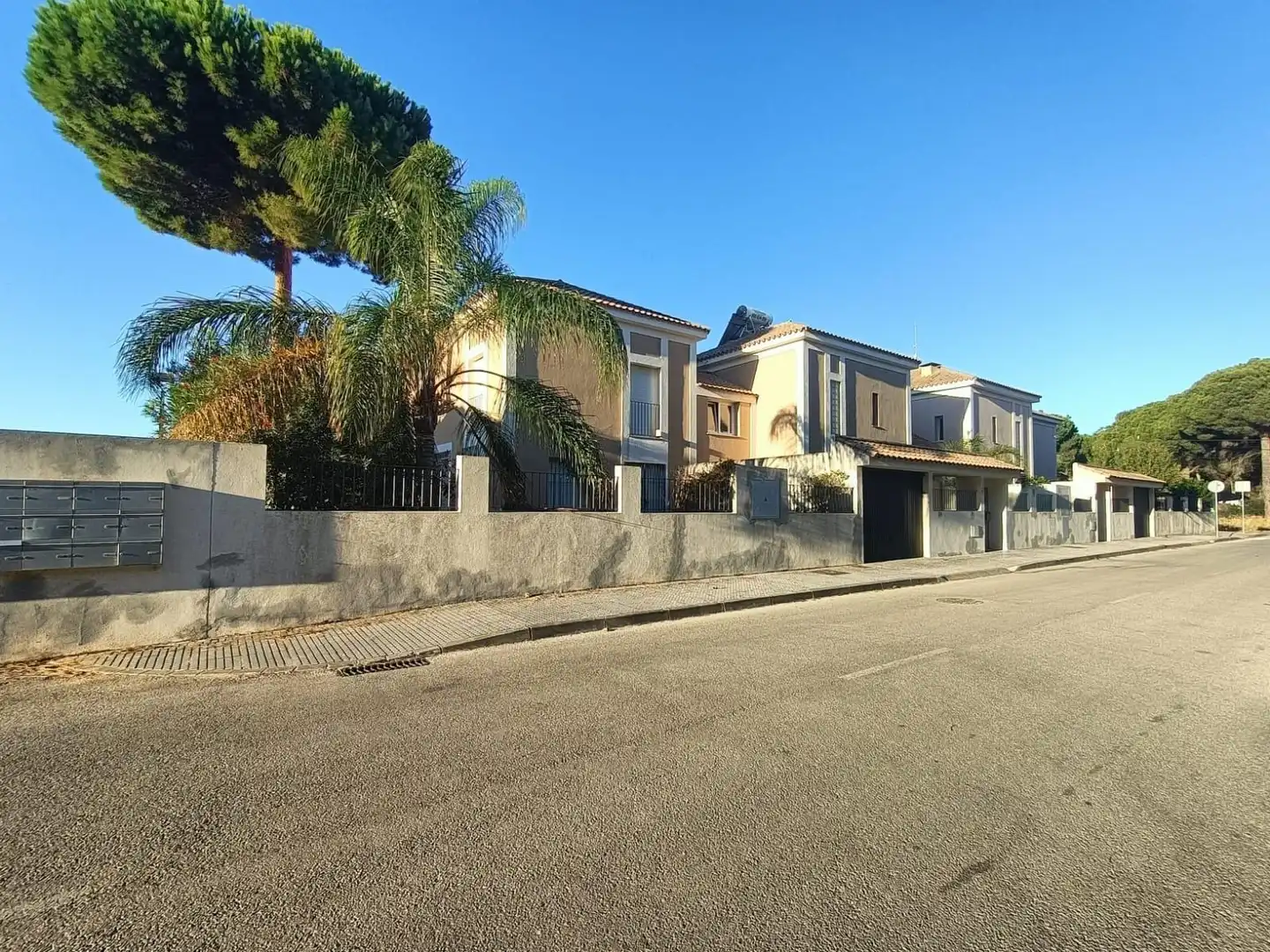 Detached homes for sale in Las Lagunas - Campano