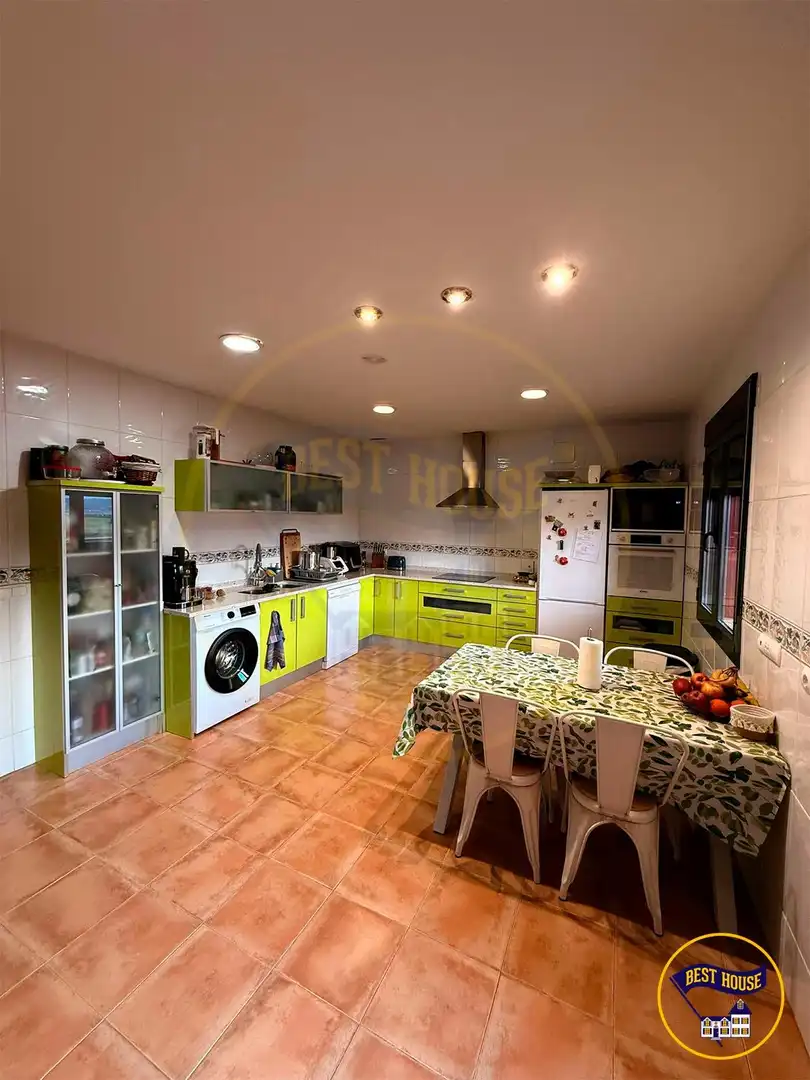 Einfamilien-Reihenhaus zum Verkauf in LAS PERNALOSAS, Villar de Olalla
