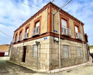 Vista exterior de Casa o xalet en venda en Muñana