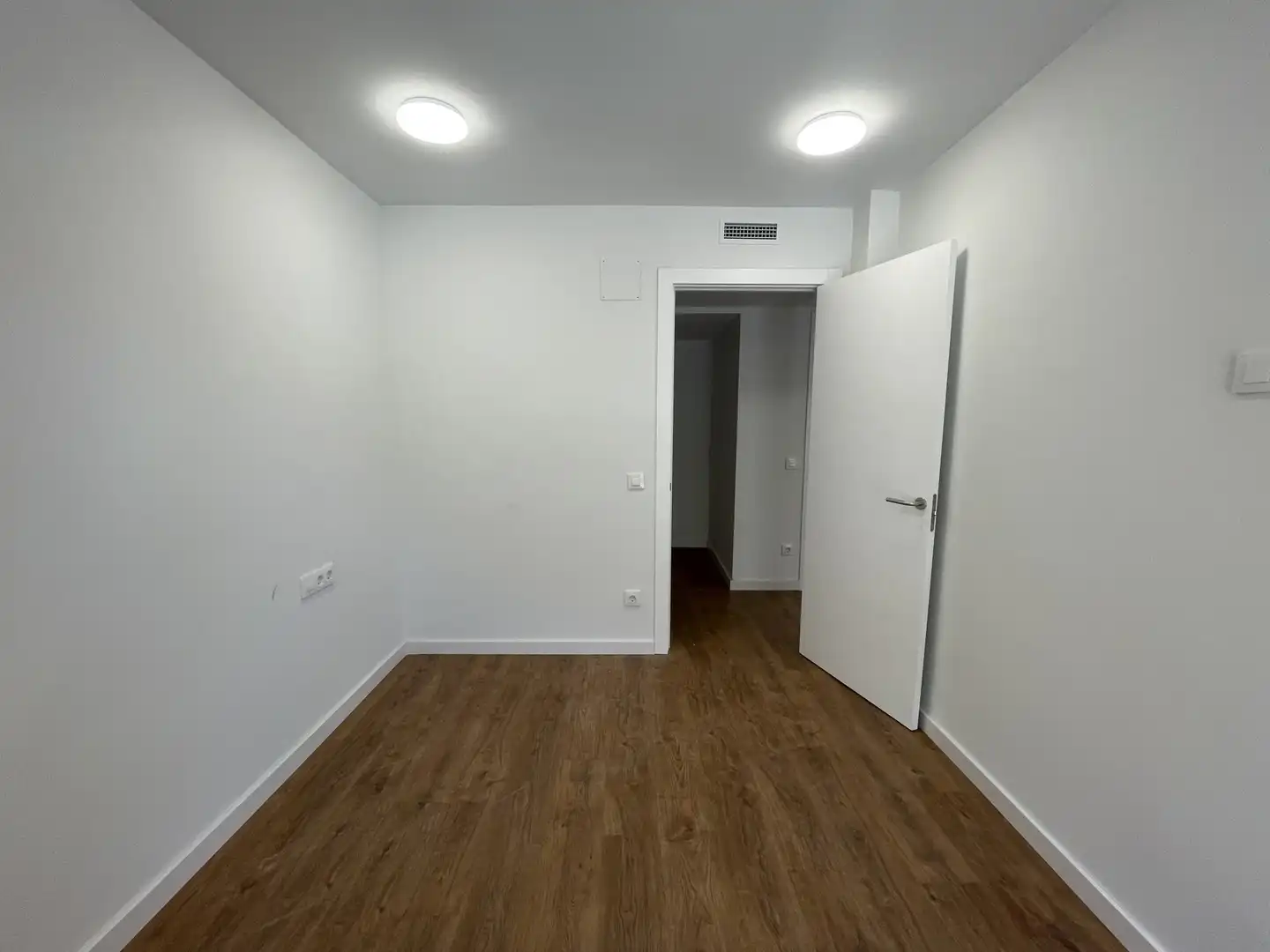 Ground floor for rent in Santa Eugènia