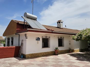 Villa con piscina in vendita a Periurbano Oeste - Sierra