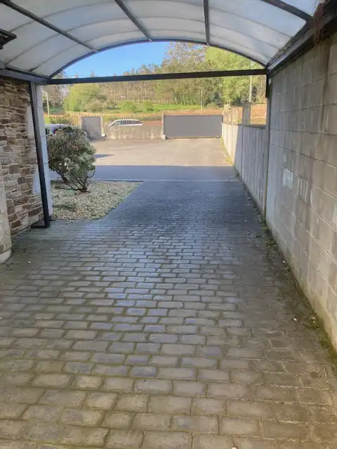 Vista exterior de Casa o chalet en venta en Carballo con Calefacción, Jardín privado y Parquet
