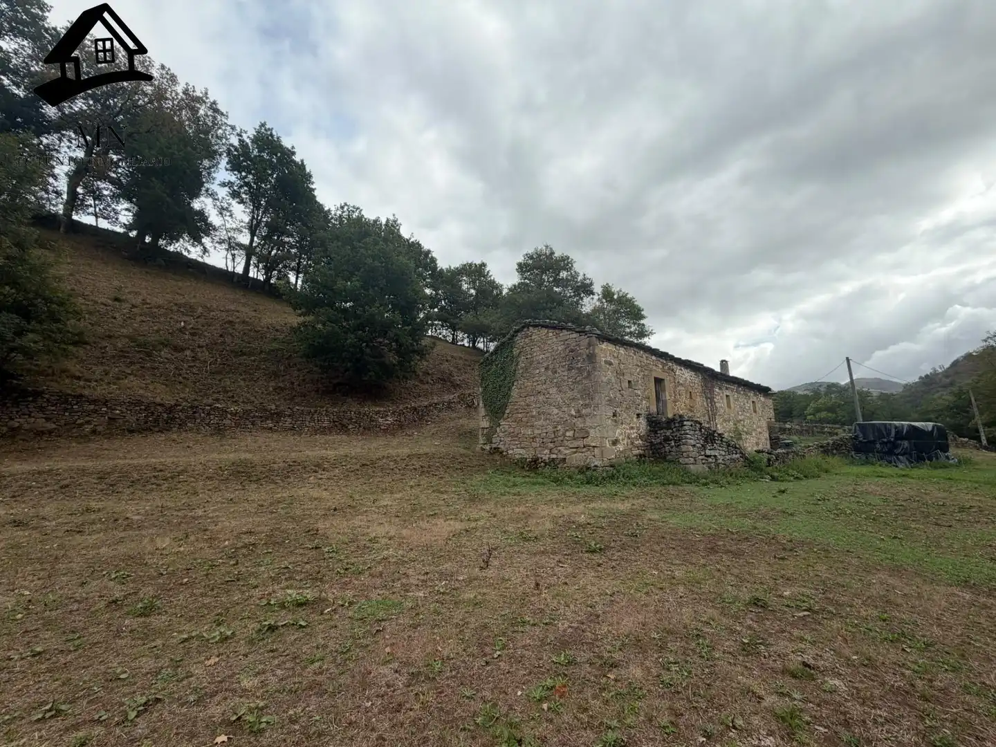 Casa rústica en venta en Vega de Pas, imagen 3